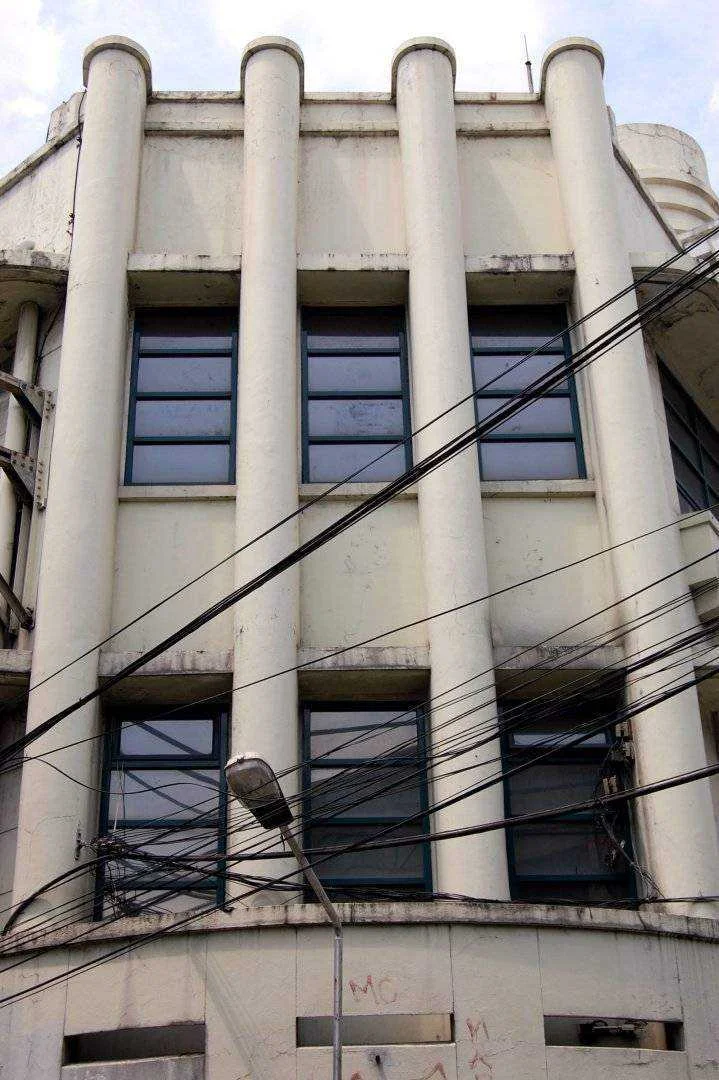 Ramon_Roces_Building.jpeg