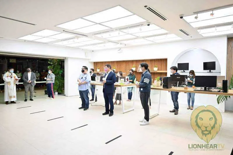 LOOK: Acers first flagship store in the Philippines