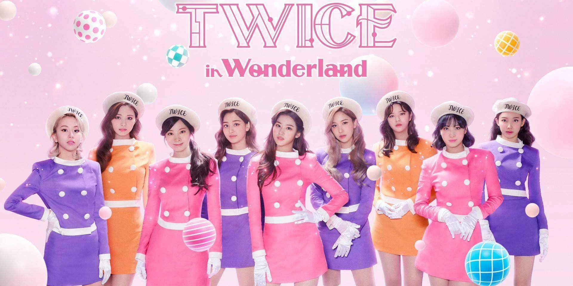 [TWICE IN WONDERLAND] Special Japanese Live Stream!