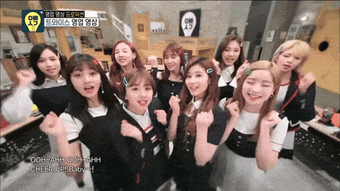 f0229118da395d9ceb76e81f78f99e45f990c019_hq.gif