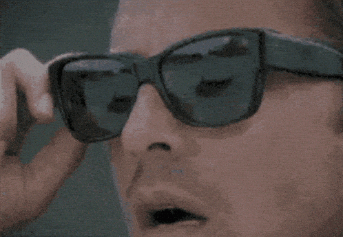 tenor.gif