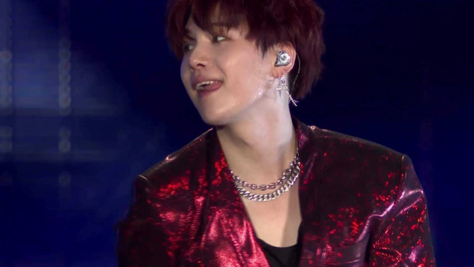 BTS WORLD TOUR ‘LOVE YOURSELF’ SEOUL PART 1.mkv_20210506_174820.328.webp