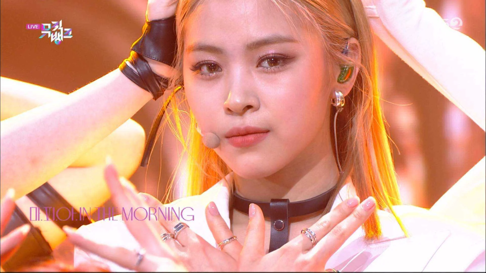 [TV-Music] Music Bank (ITZY/ENHYPEN/AB6IX/etc.)- 2021.05.07 [1080i]