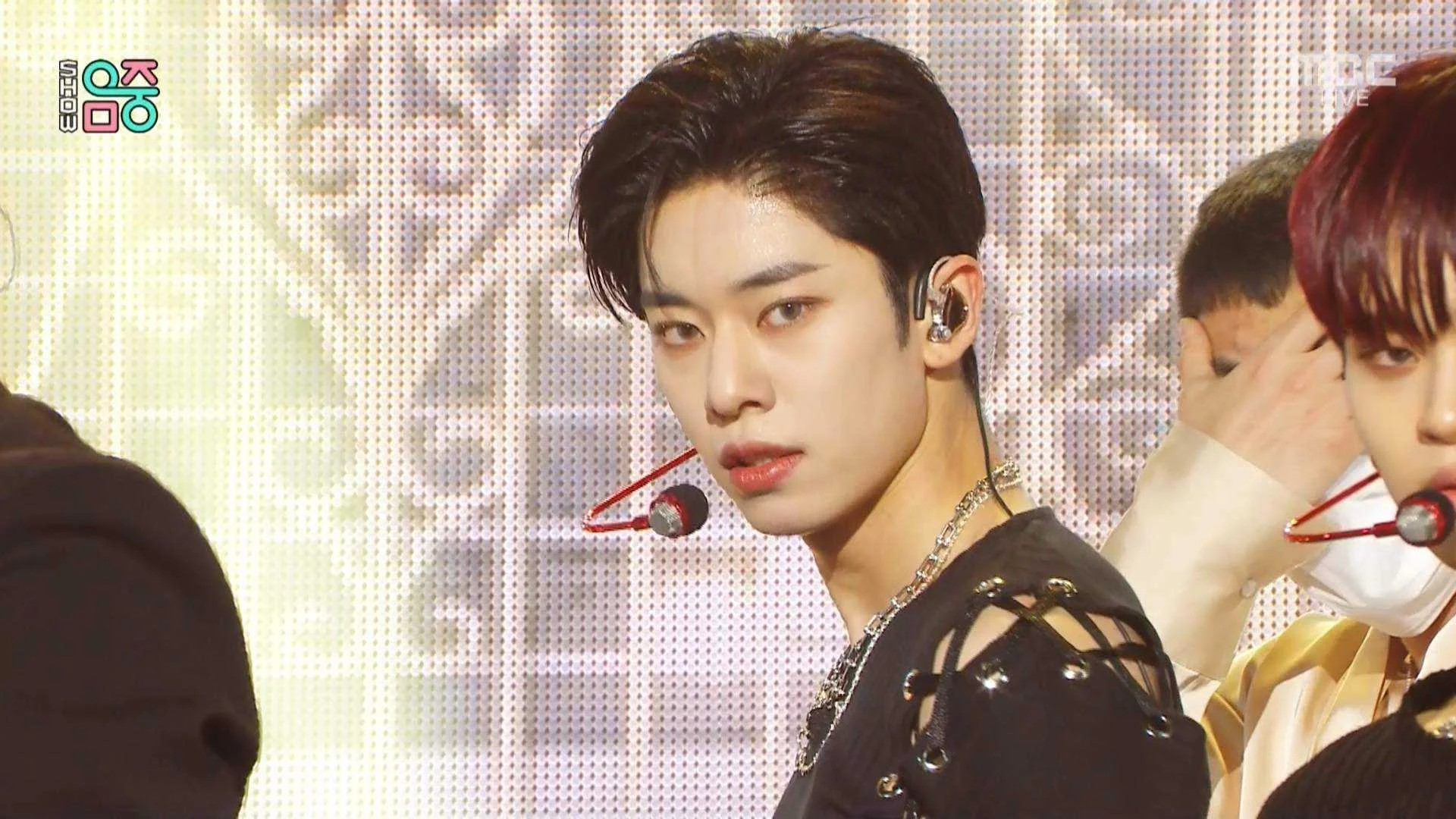 Show.Music.Core.E723.210508.1080i.IPTV.H264-JPS.ts_20210508_172329.513.webp