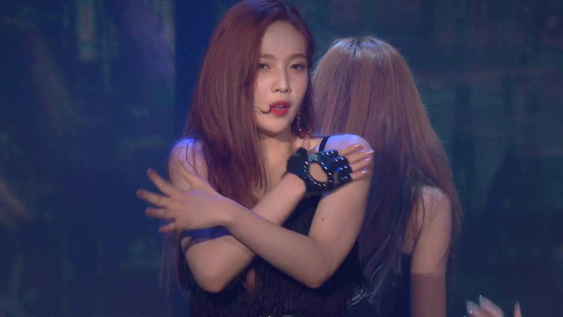 Red Velvet - REDMARE 2nd Concert.mp4_20210512_182010.962.webp