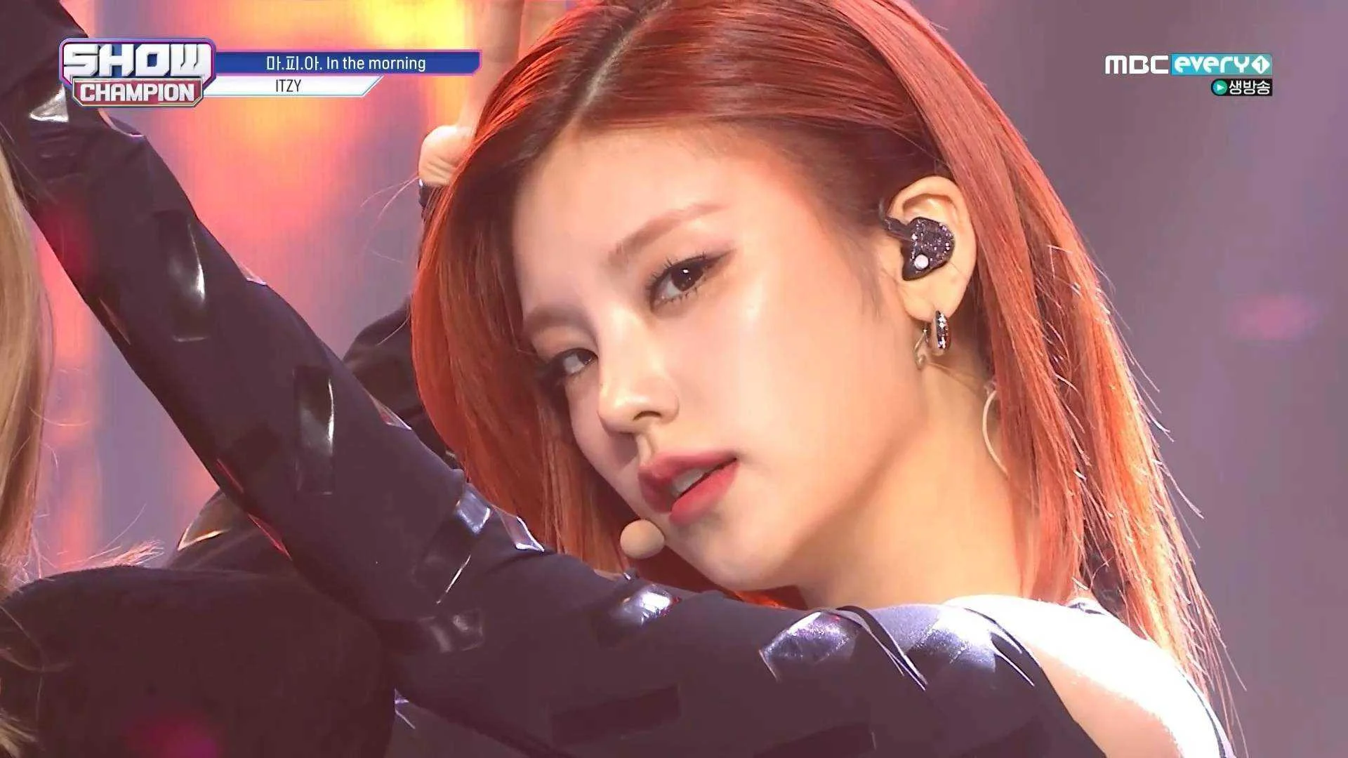 [TV-Music] Show Champion (ITZY/ENHYPEN/AB6IX/etc.)- 2021.05.12 [1080i]