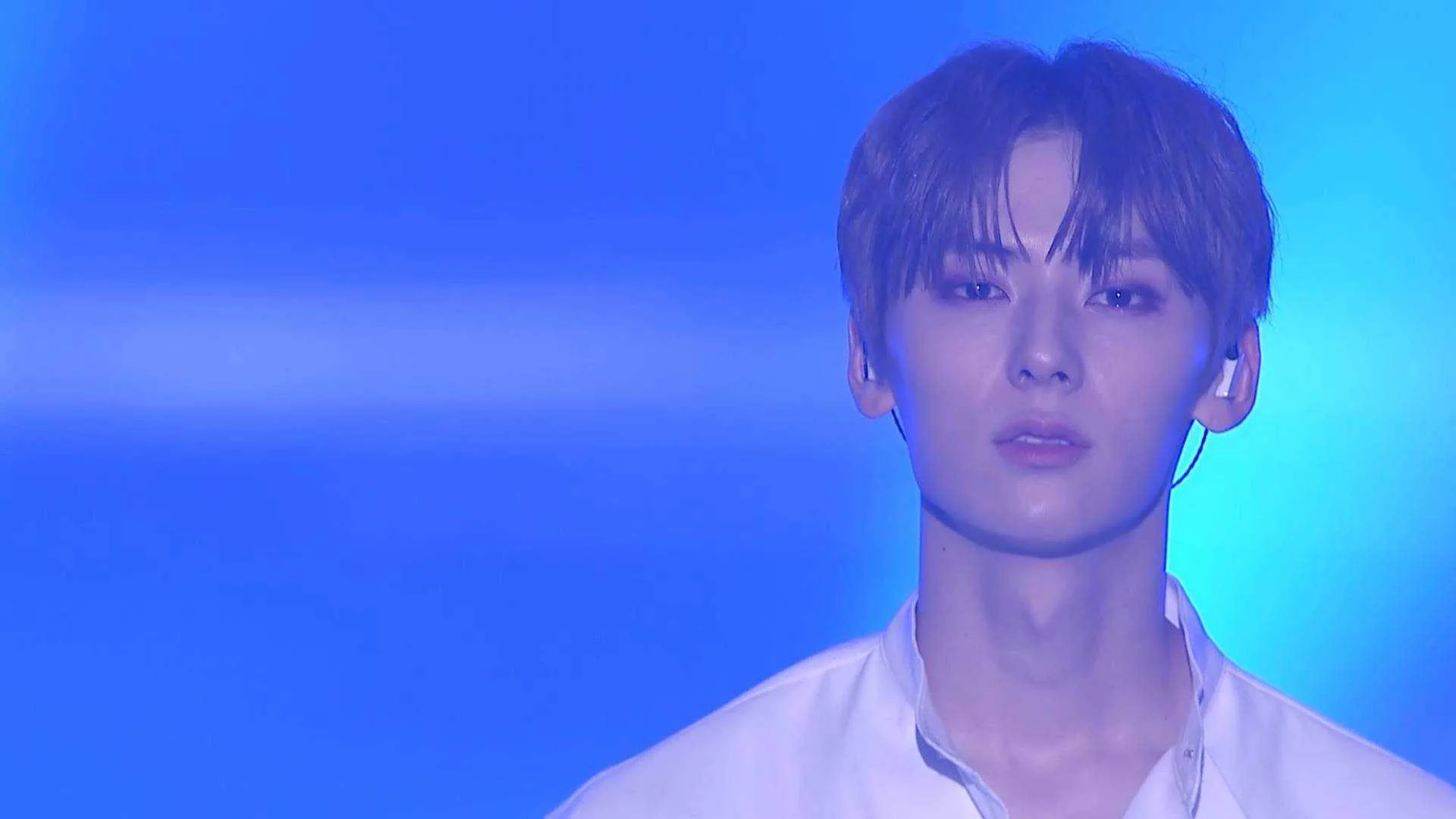 [DVD] WANNA ONE WORLD TOUR ONE: THE WORLD IN SEOUL [MKV 1080p]