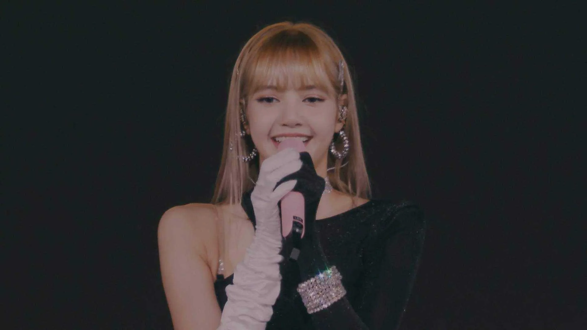 Blackpink Arena Tour 2018.mkv_20210515_213230.038.webp