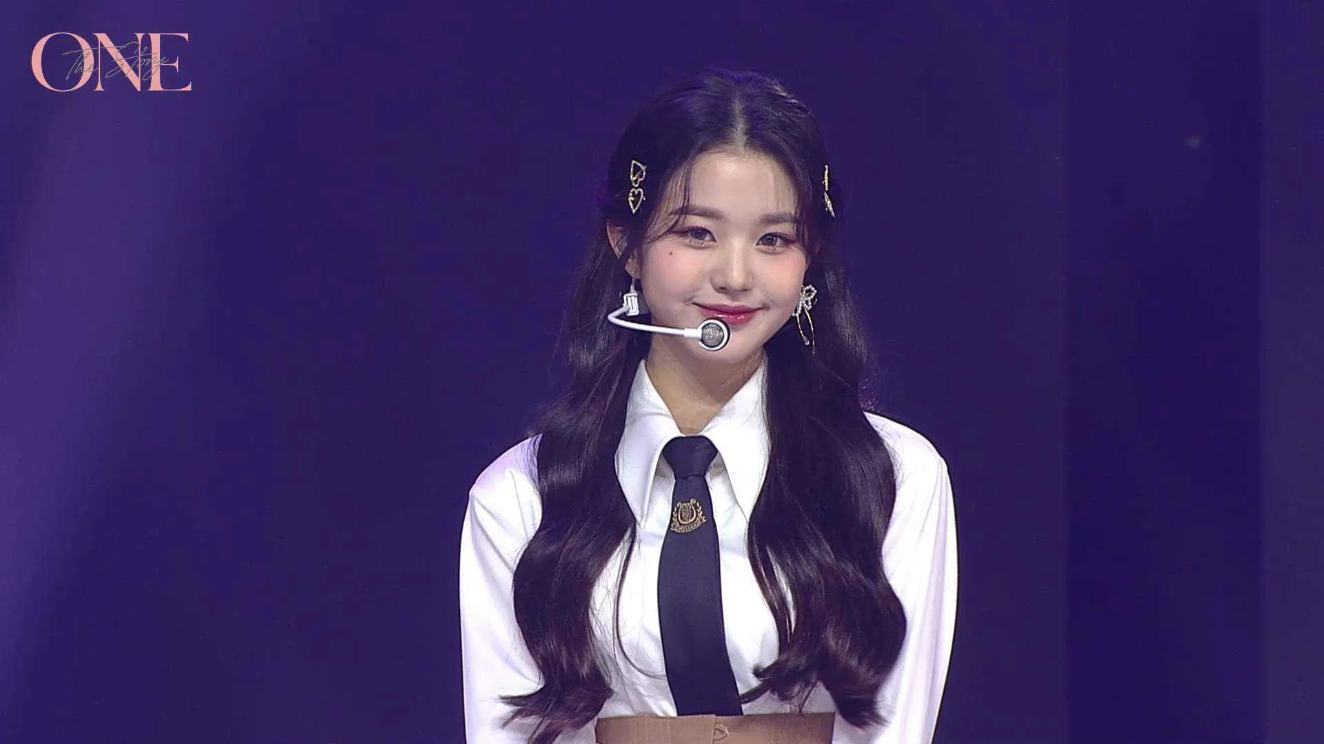 One.The.Story.Day1.IZONE.210313.WEB-DL.1080p.H264.AAC-NOFAT.mkv_20210524_165921.211.webp