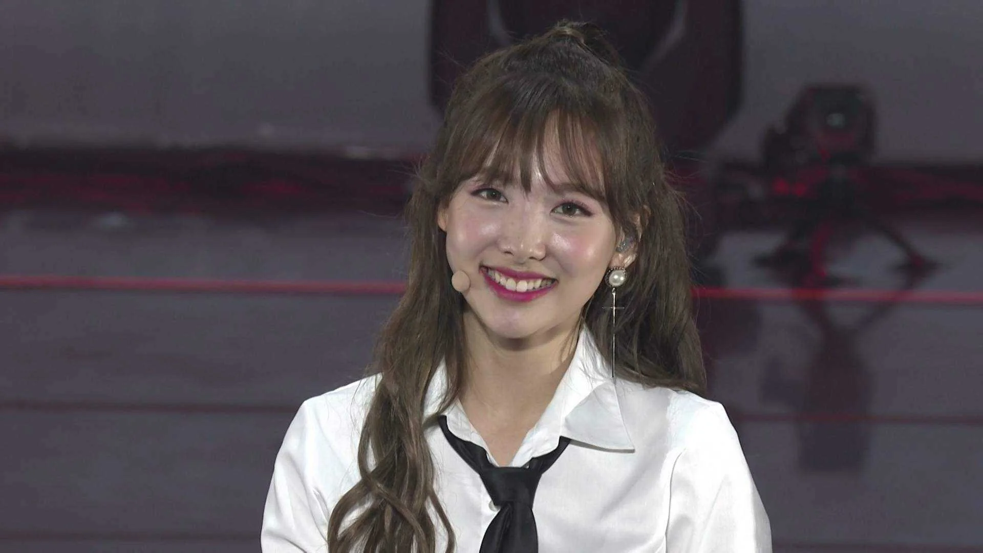 TWICE_FANMEETING_ONCE_BEGINS_2_t01.mkv_20210529_222625.537.webp