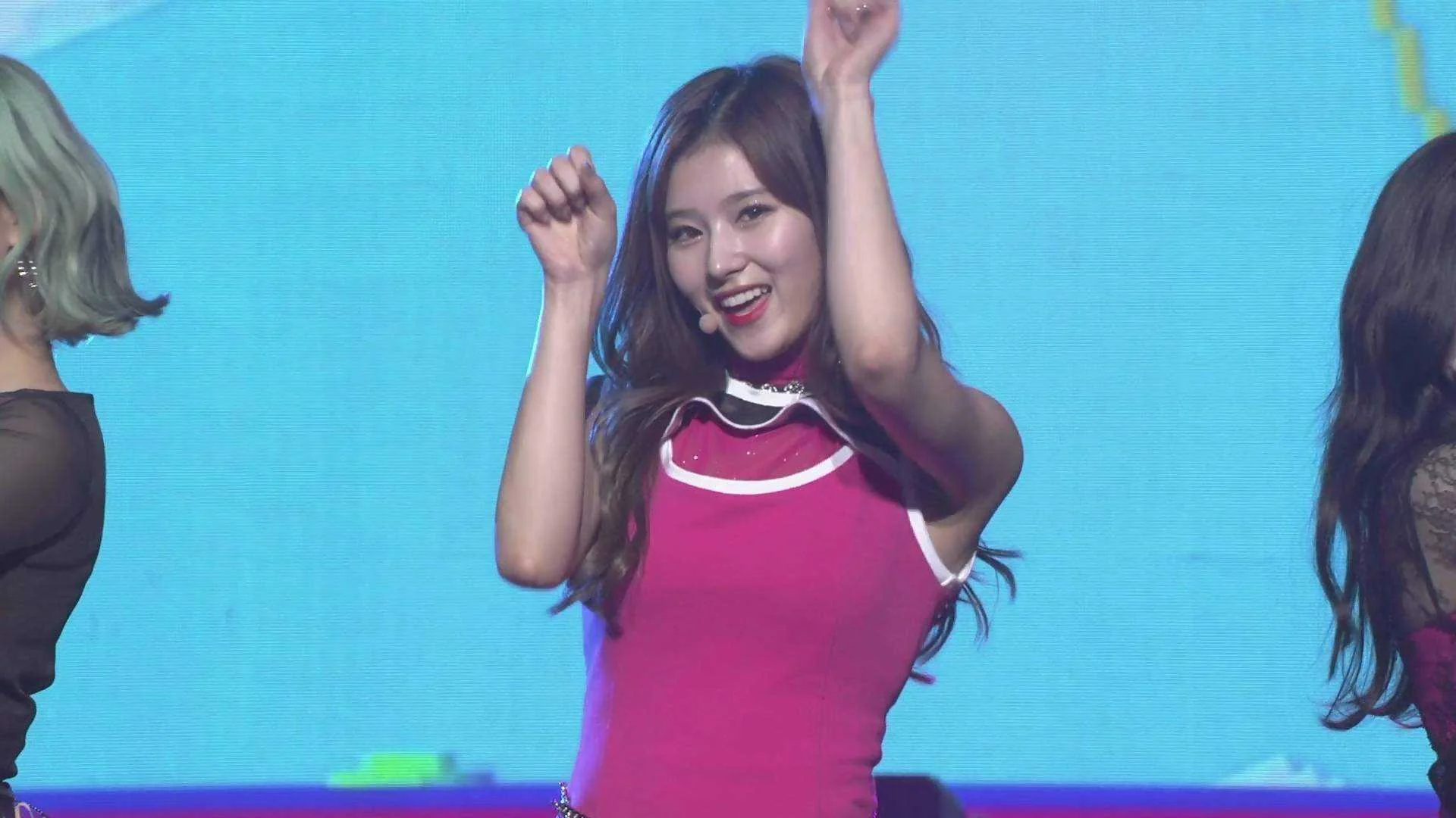 Twice Fantasy Park Disc01.mkv_20210527_085147.595.webp