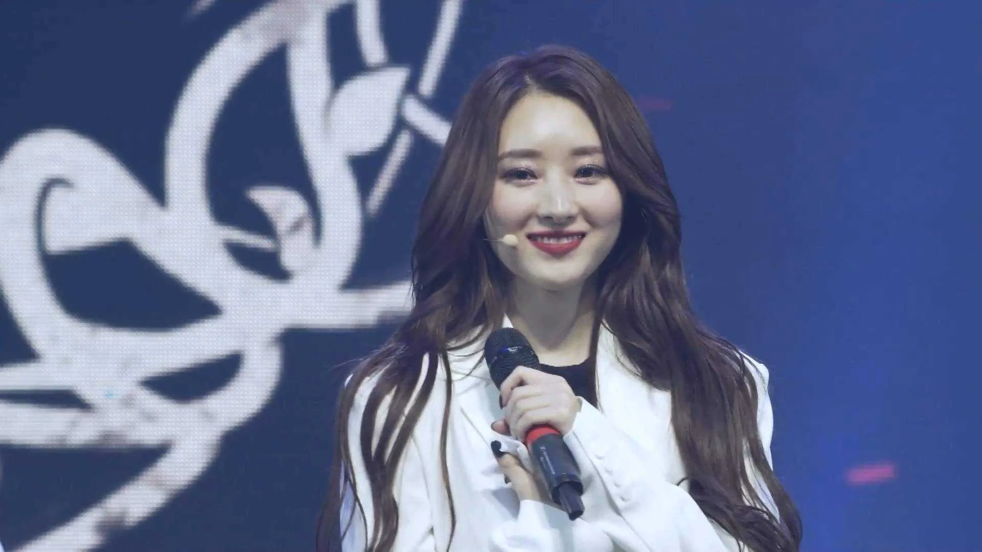 Dreamcatcher Concert Global strêâmïng Into The Night & Dystopia.mp4_20210602_105140.875.webp