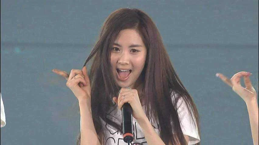 Girls' Generation 1st Asia Tour - Into the New World Part 2.mkv_20210604_144154.922.jpg