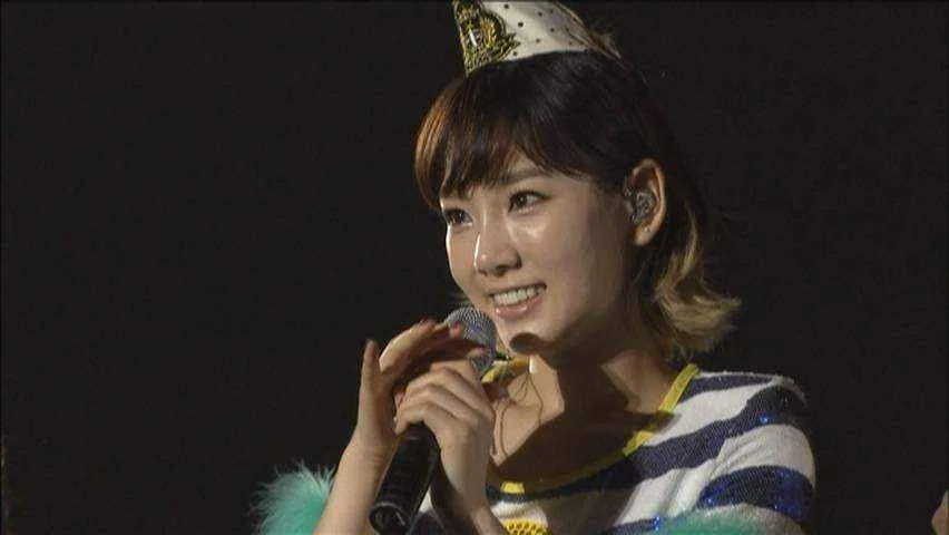 2011 Girls' Generation Tour Part 2.mkv_20210604_145111.253.webp