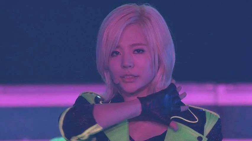 - GIRLS' GENERATION World Tour ~Girls & Peace~ in Seoul Part 1.mkv_20210604_141742.885.webp