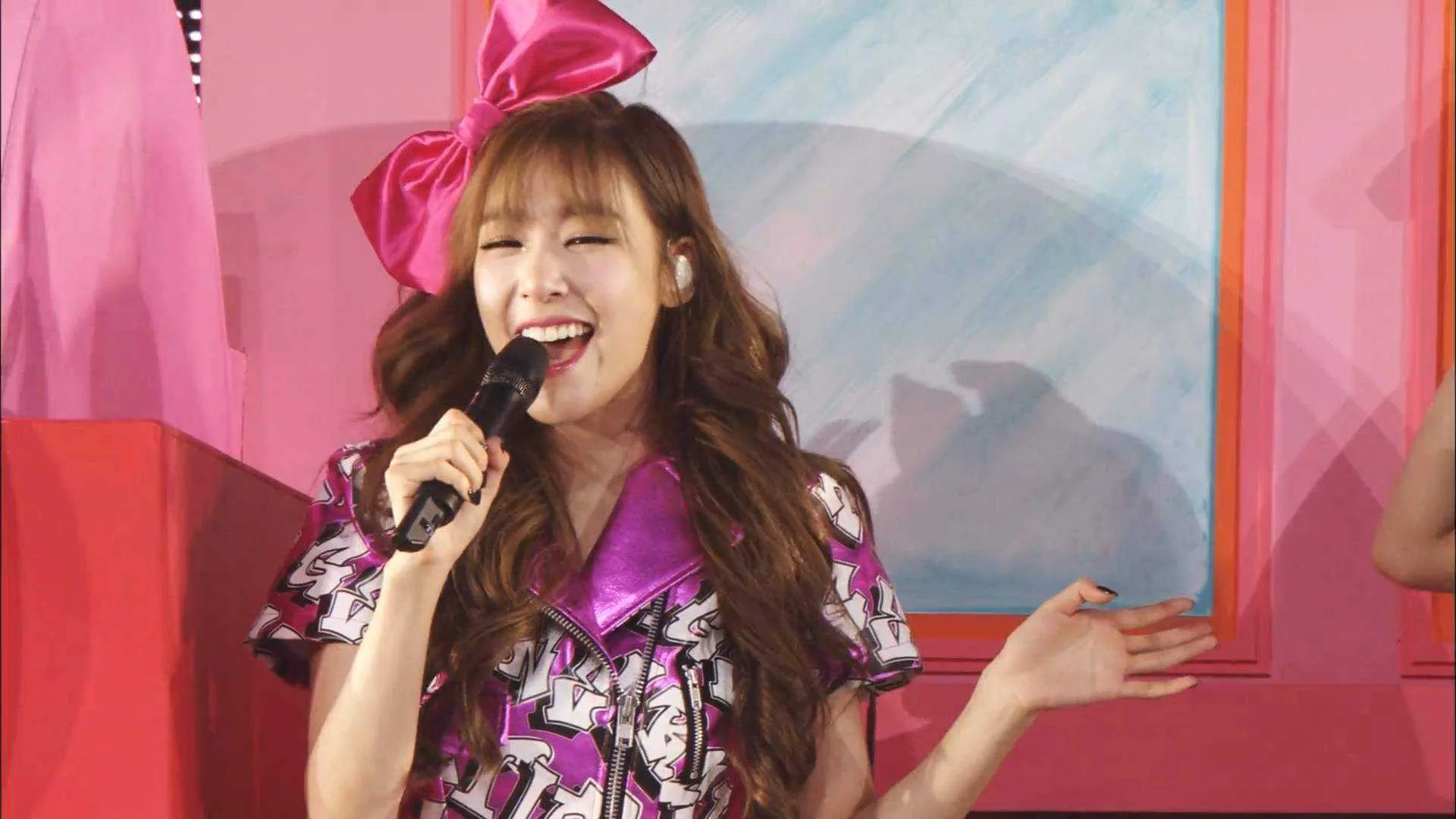 Girls' Generation The Best Live at Tokyo Dome 2015 Bluray 1080p.mkv_20210604_132451.934.webp