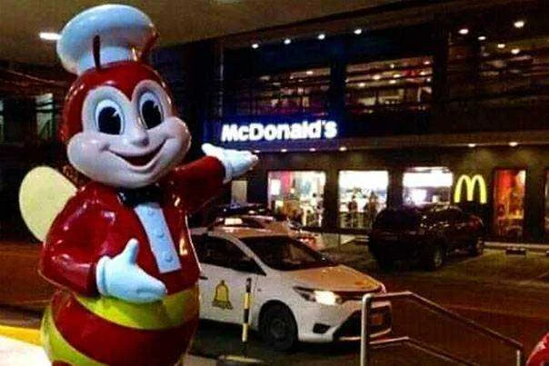 Pass muna daw sa Jollibee.webp