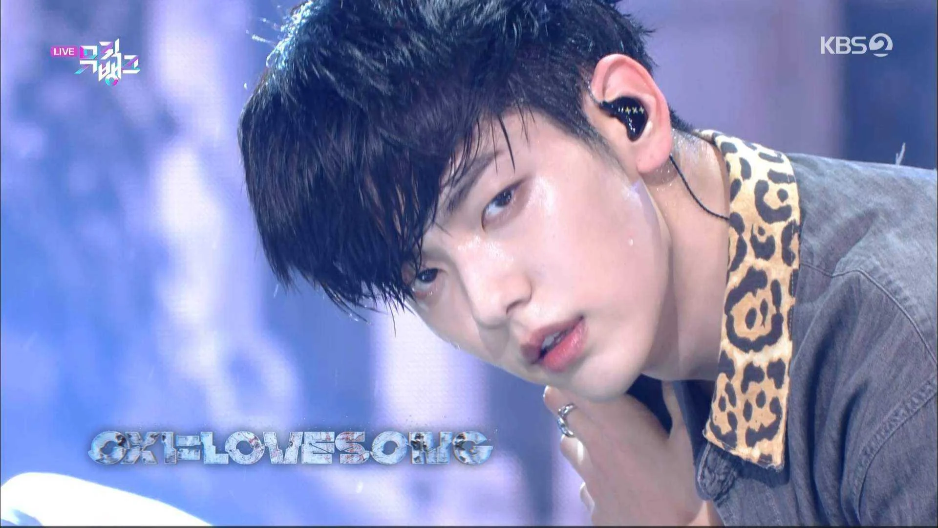 Music.Bank.E1077.210611.1080i.IPTV.H264-JPS.ts_20210612_110814.943.webp