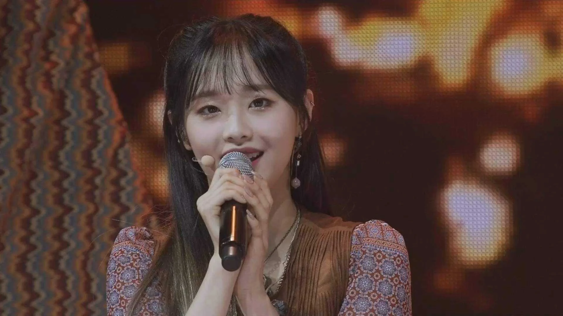 [CONCERT] LOONA ON WAVE 'LOONATHEWORLD Midnight Festival' VOD [2020.10.20]