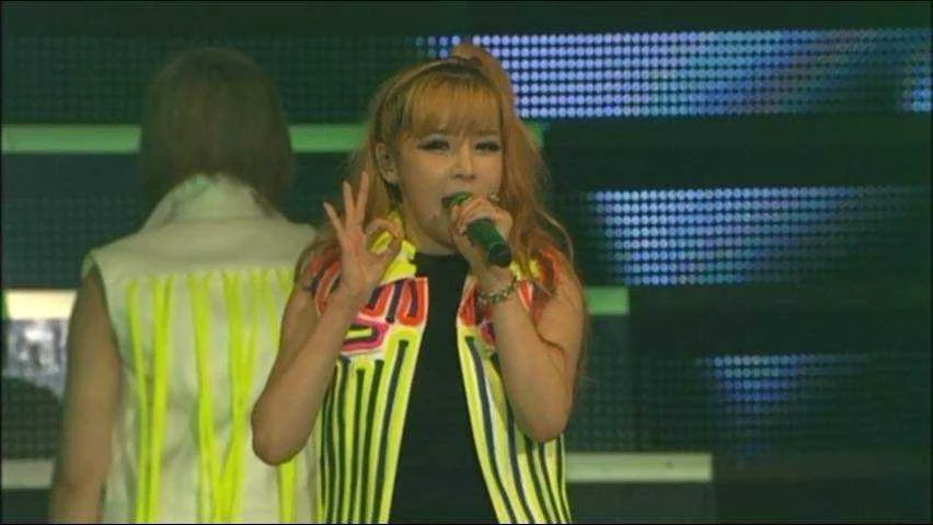 2NE1_AVBY58017 - G__VIDEO_TS_20210618_213122.396.jpg
