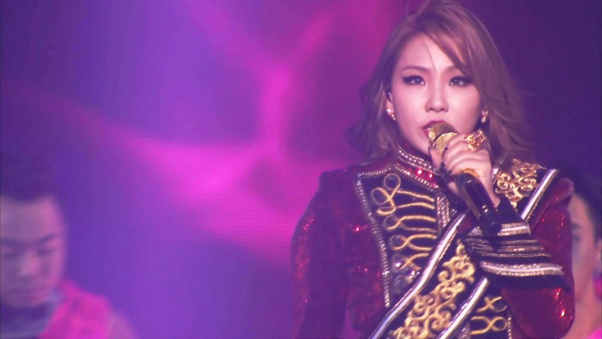 [DVD] 2014 2NE1 WORLD TOUR ~ALL OR NOTHING~ in JAPAN [MKV 1080p]