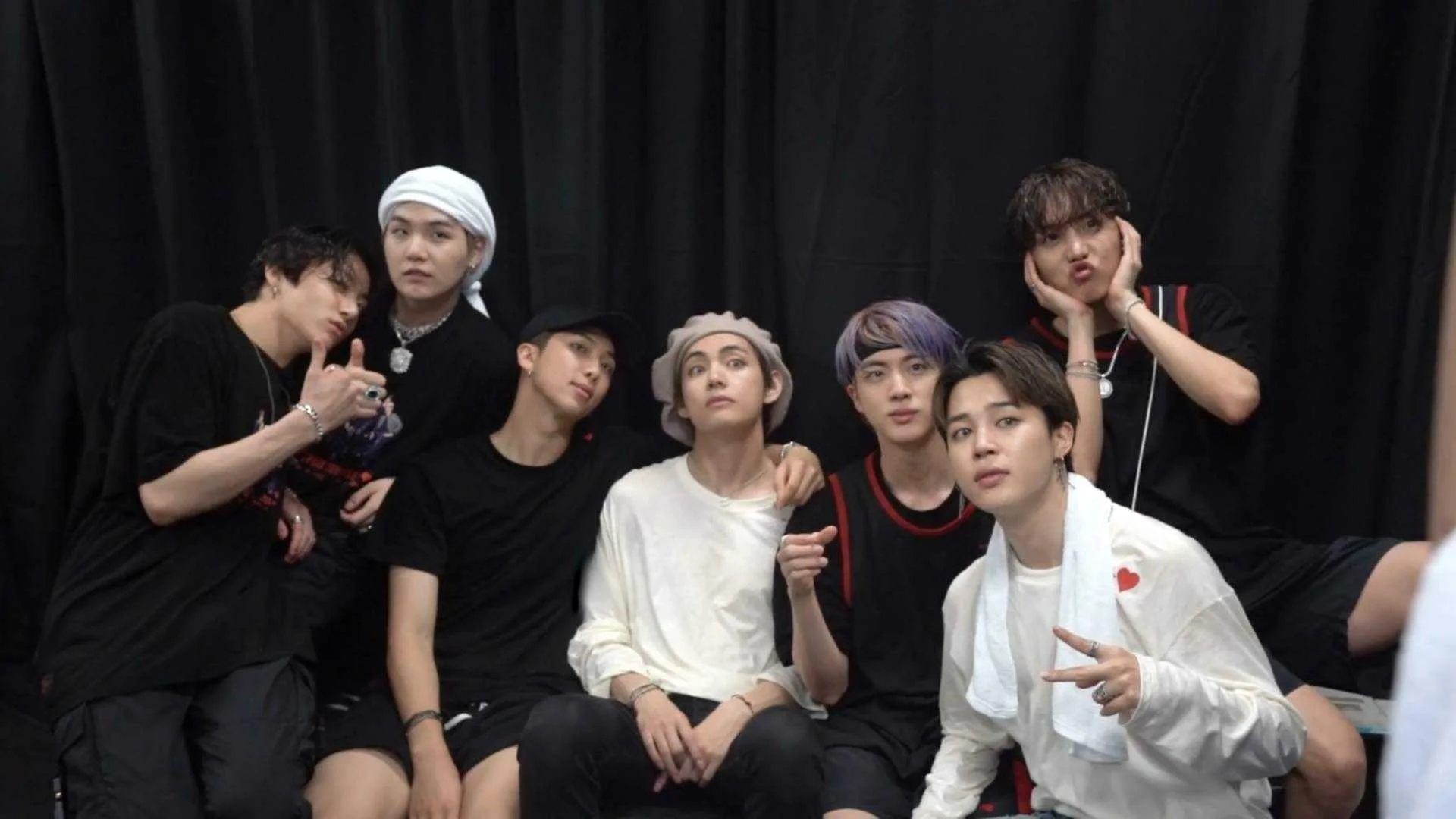 BTS World Tour Love Yourself Speak Yourself Japan Part 2 (Making).mkv_20210625_124908.483.jpg