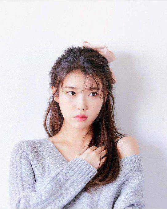 iu pics 🌼 (@iu_pics).webp
