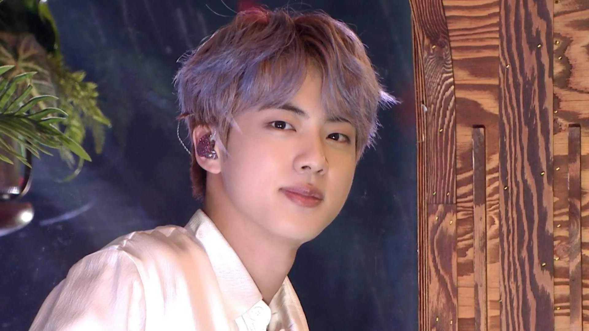 BTS 5TH MUSTER MAGIC SHOP DISC1 Blu-ray Disc_t01.mkv_20210628_135530.249.webp