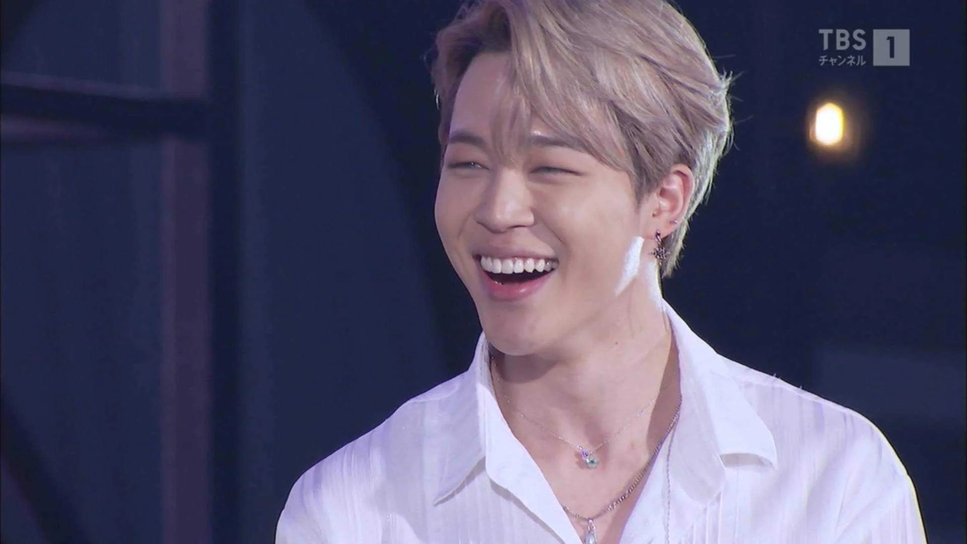 2103142100_【ＴＢＳチャンネル１】BTS JAPAN OFFICIAL FANMEETING VOL.5 [ MAGIC SHOP ] 全曲ノーカット版.ts_20210622...webp