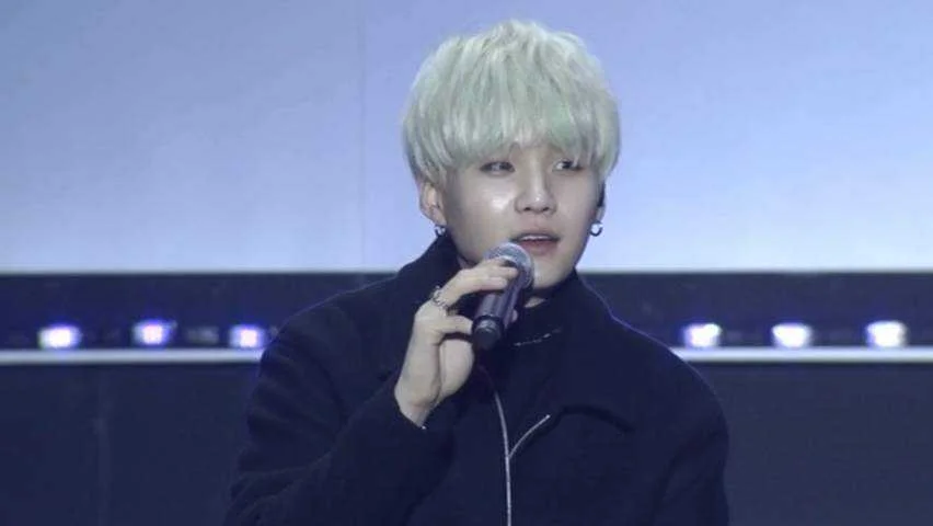 BTS 2ND MUSTER. PART 1.mkv_20210703_160056.010.webp