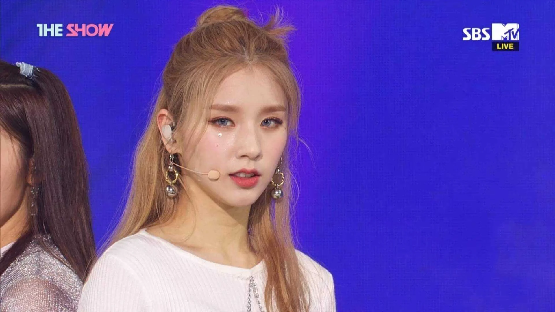 [TV-Music] The Show: All About K-POP (LOONA/BRAVE GIRLS/LIGHTSUM/etc.)- 2021.07.06 [1080i]