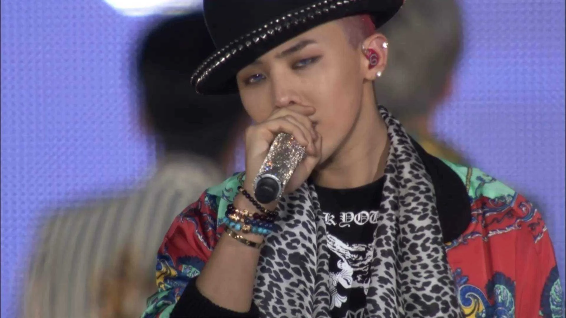 [DVD] BIGBANG ALIVE TOUR 2012 IN JAPAN SPECIAL FINAL IN DOME [MKV 1080p]