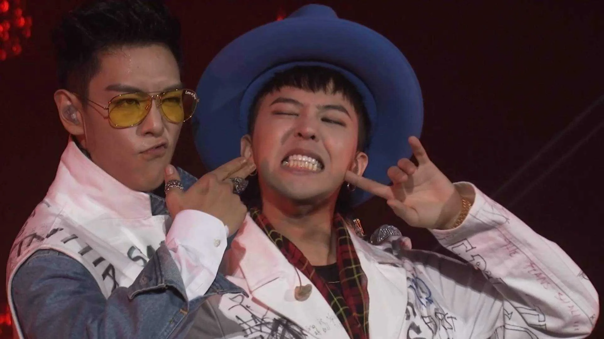 [DVD] BIGBANG WORLD TOUR 2015~2016 [MADE] IN JAPAN [MKV 1080p]