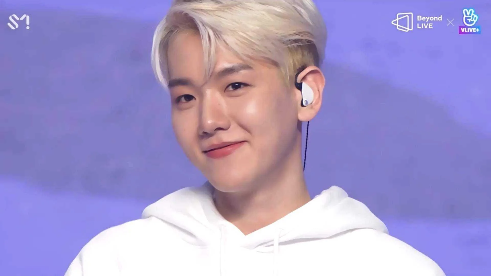[CONCERT] Beyond LIVE - BAEKHYUN : LIGHT VOD [2021.01.03]
