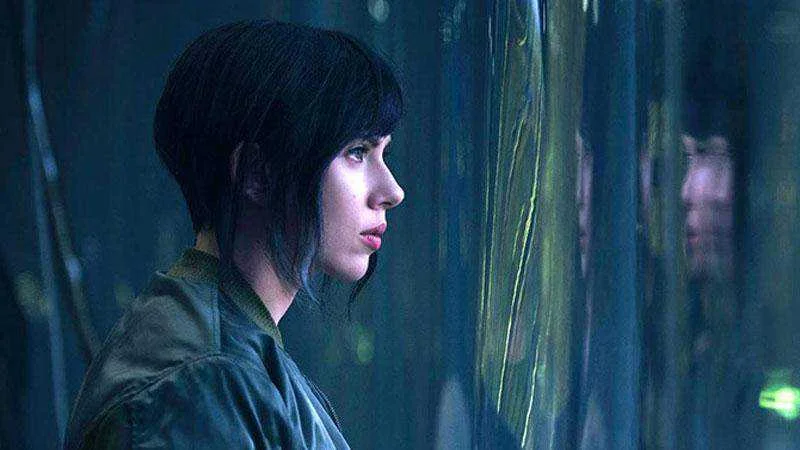 Scarlett's First Look in Ghost in the Shell Live Action  Revealed