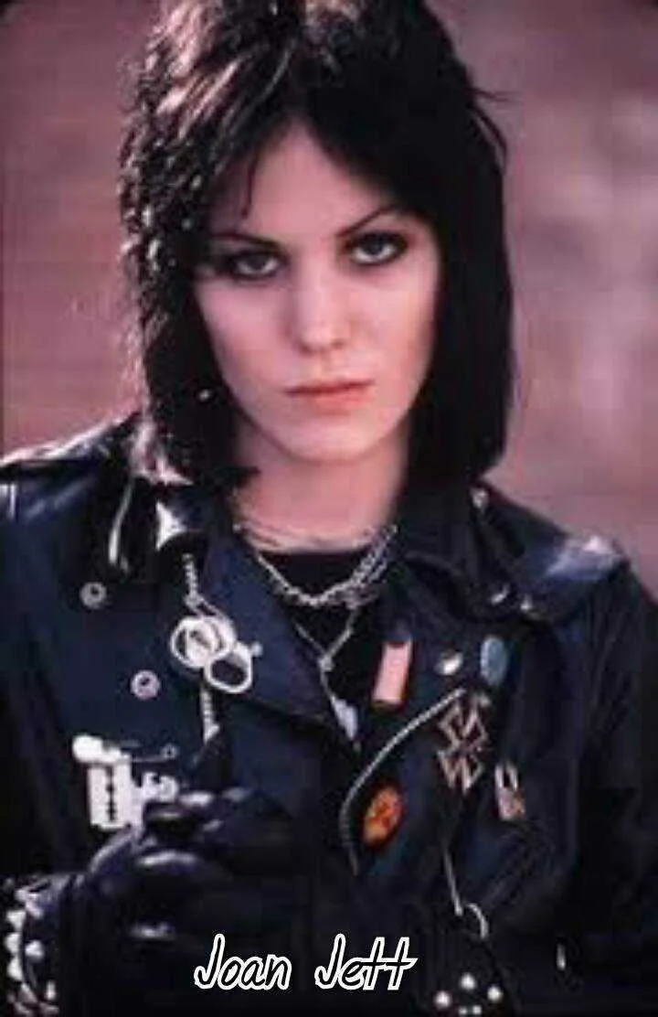 Joan Jett & The Blackhearts (QueenCee In The Mix)