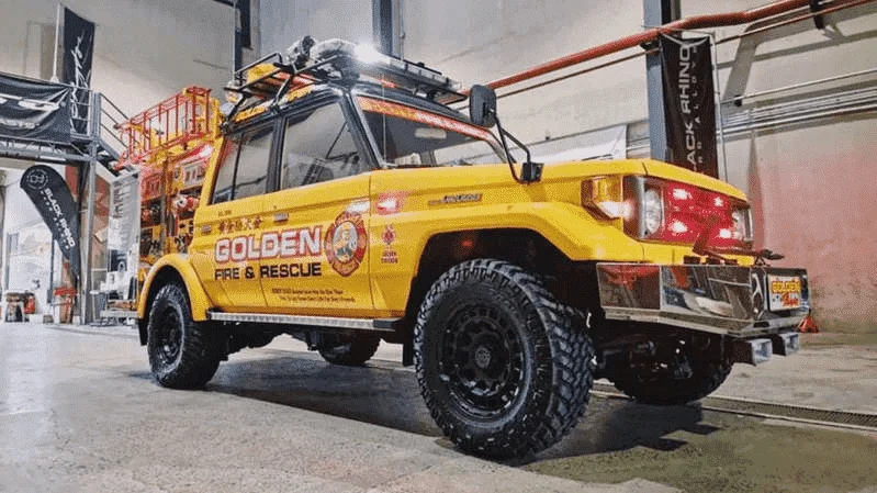 This Toyota Land Cruiser might be the coolest emergency vehicle in Metro Manila