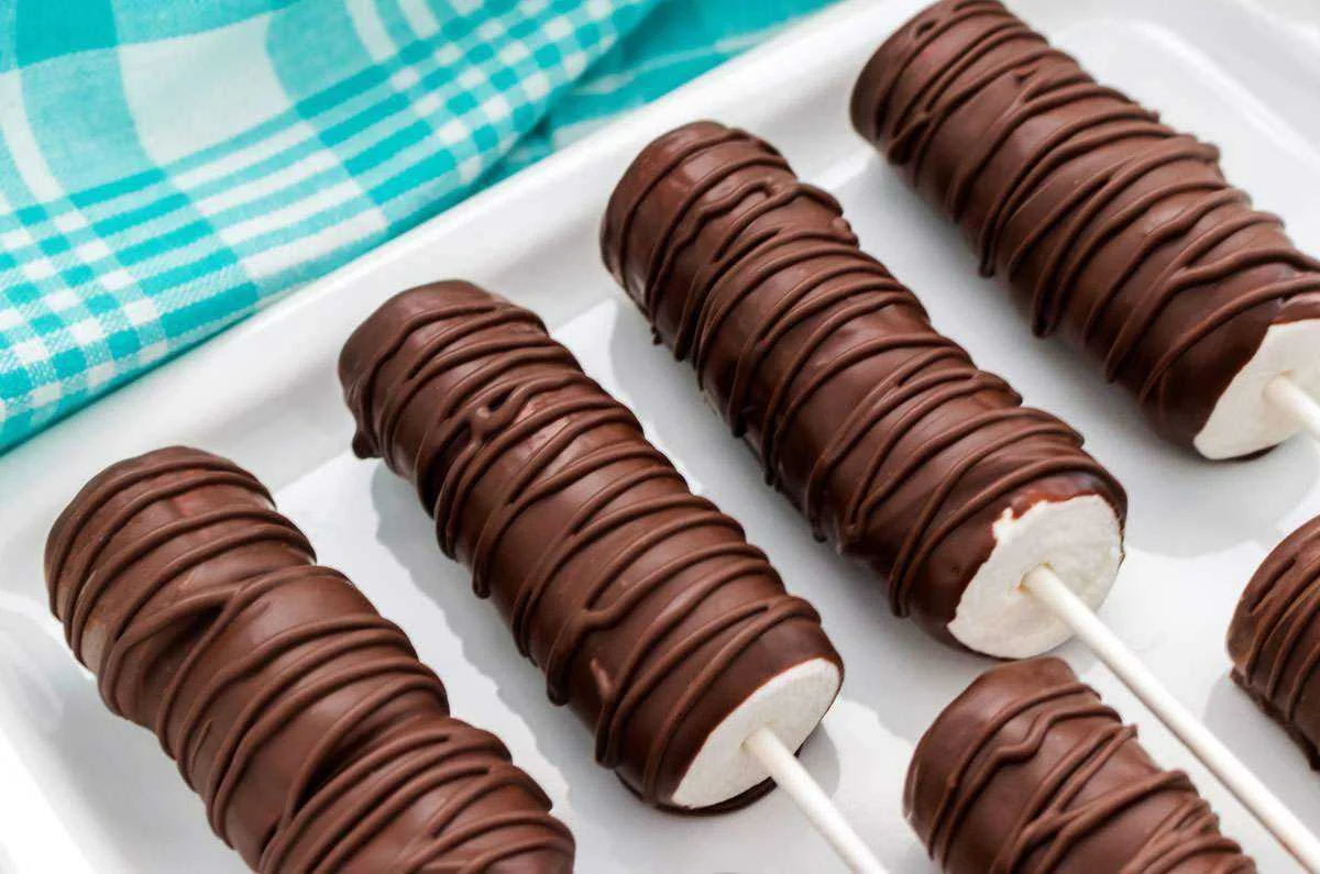 marshmallow-pops-main2.jpg