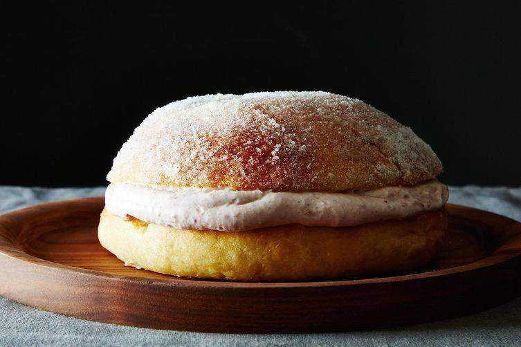4-a846-49c8a4612862--2014-1028_sufganiyot-cake-013.webp