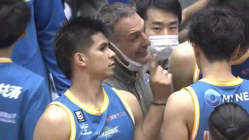 Kiefer gets last laugh vs Thirdy as Shiga stuns NeoPhoenix in opener