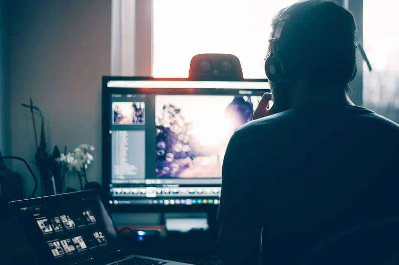 Philippine freelancers discover new income during pandemic