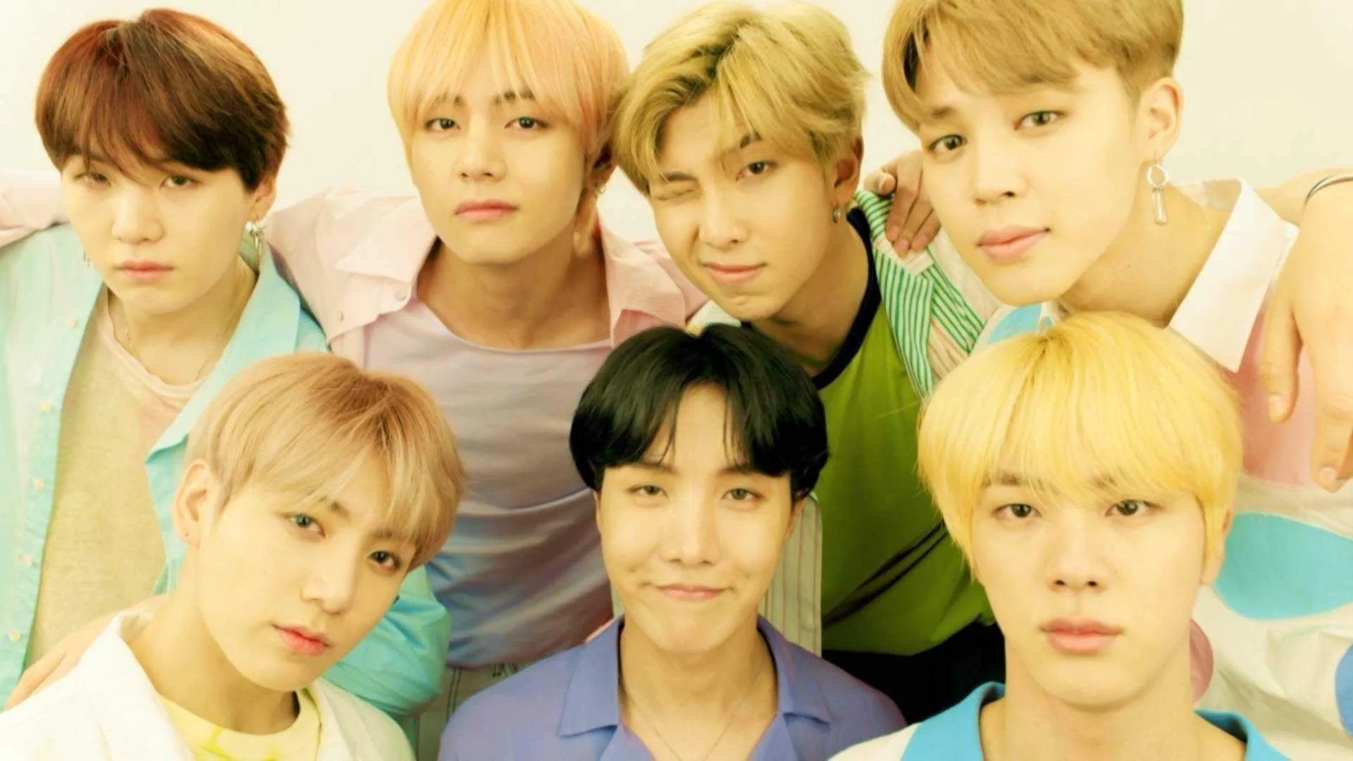 Bts Memories Of 2019 Disc1 T01-1.mkv_20211027_164406.535.webp