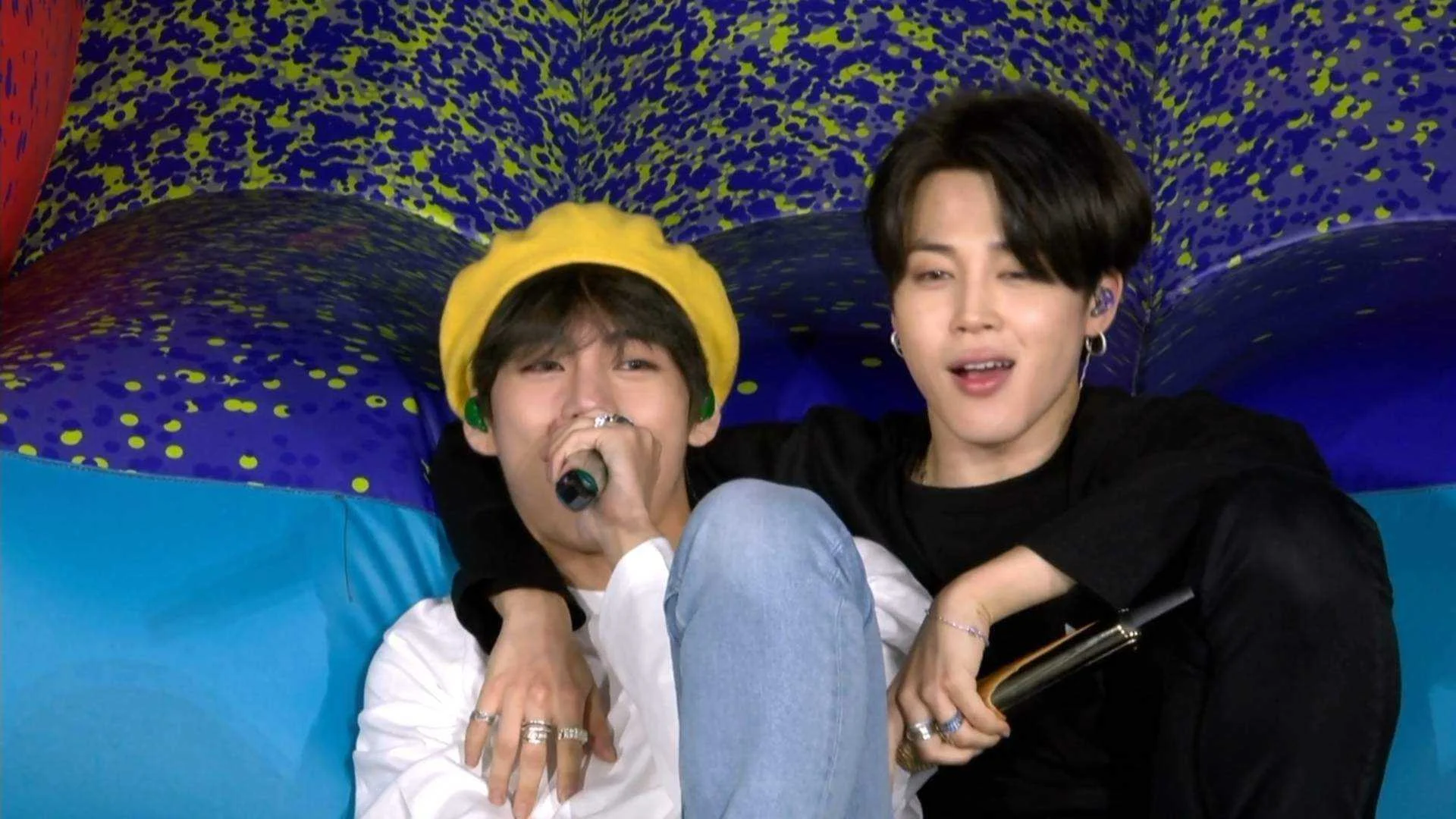 Bts Memories Of 2019 Disc2 T01-1.mkv_20211027_164532.693.webp