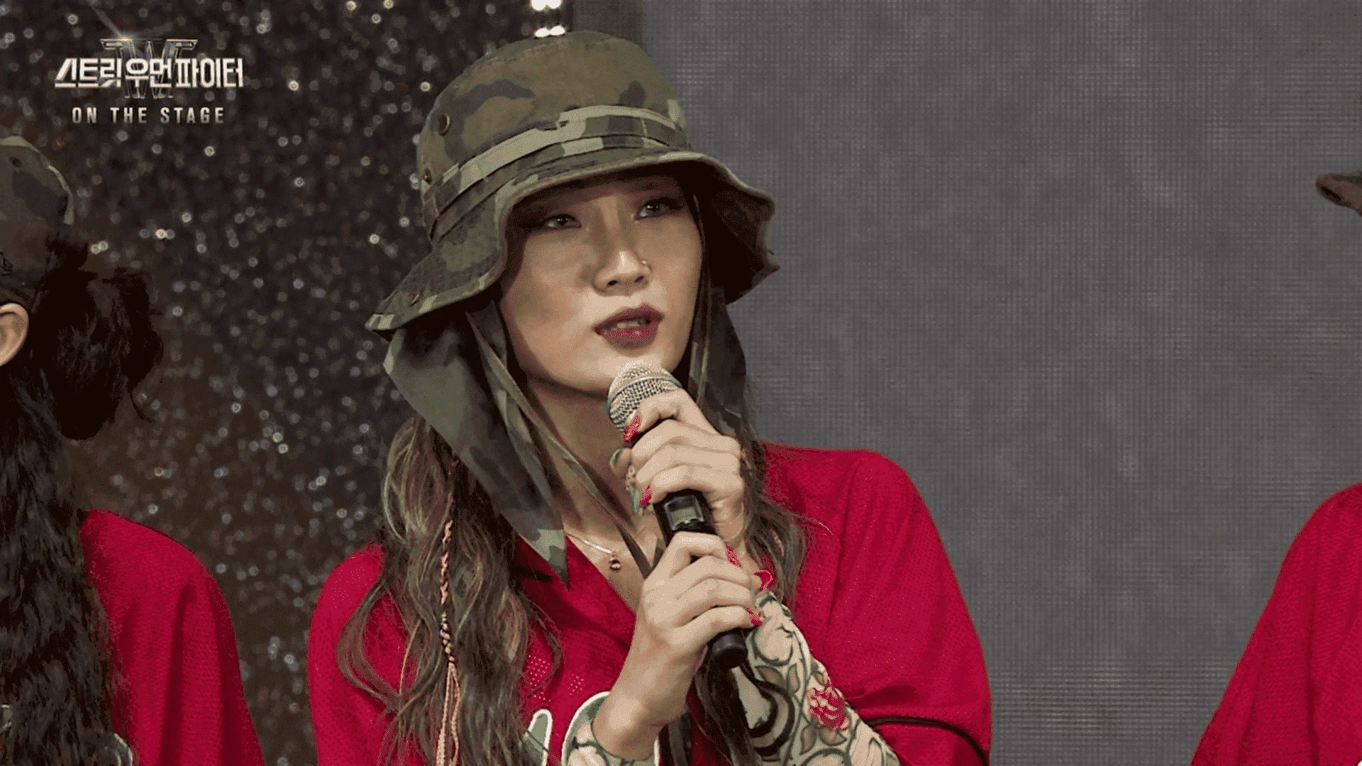 Street Woman Fighter ON THE STAGE Seoul Concert.mp4_20211218_223808.899.webp