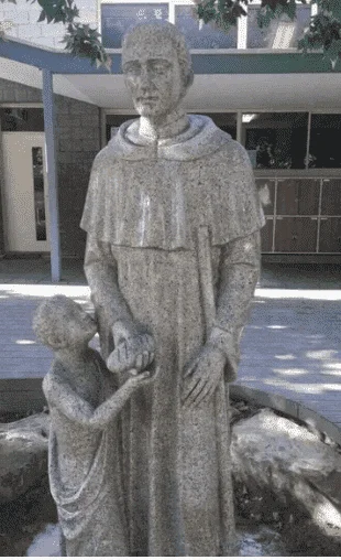 statue.webp