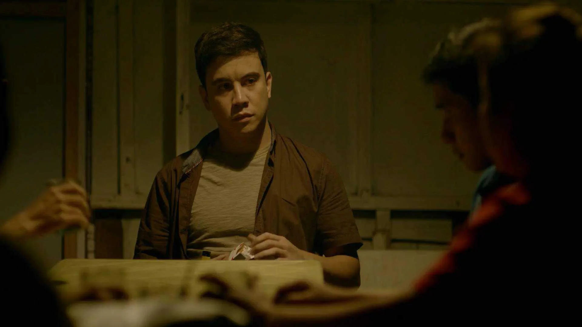 Bagman.2019.S01E01.1080p.WEB-DL.H264.AAC-iDelete 0h04m27s.webp