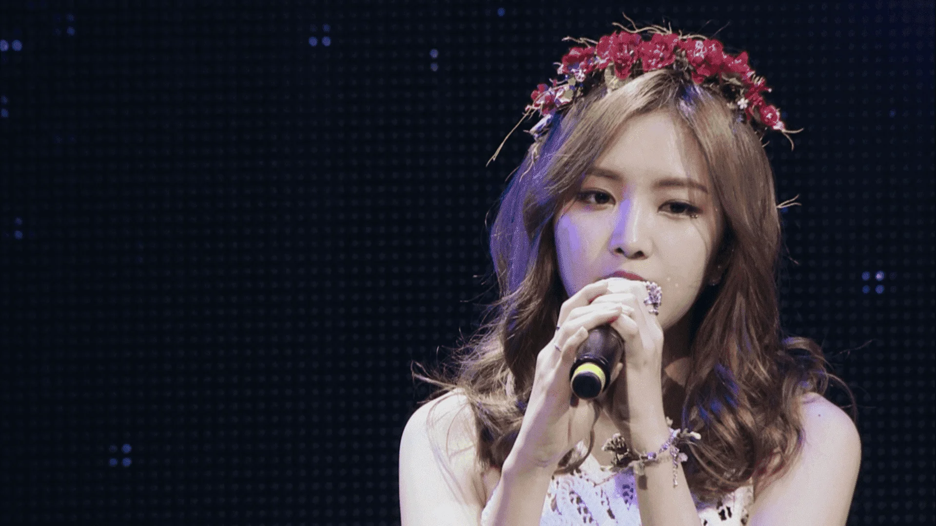 [DVD] Apink 1st LIVE TOUR 2015 ~PINK SEASON~ [MKV 1080p]