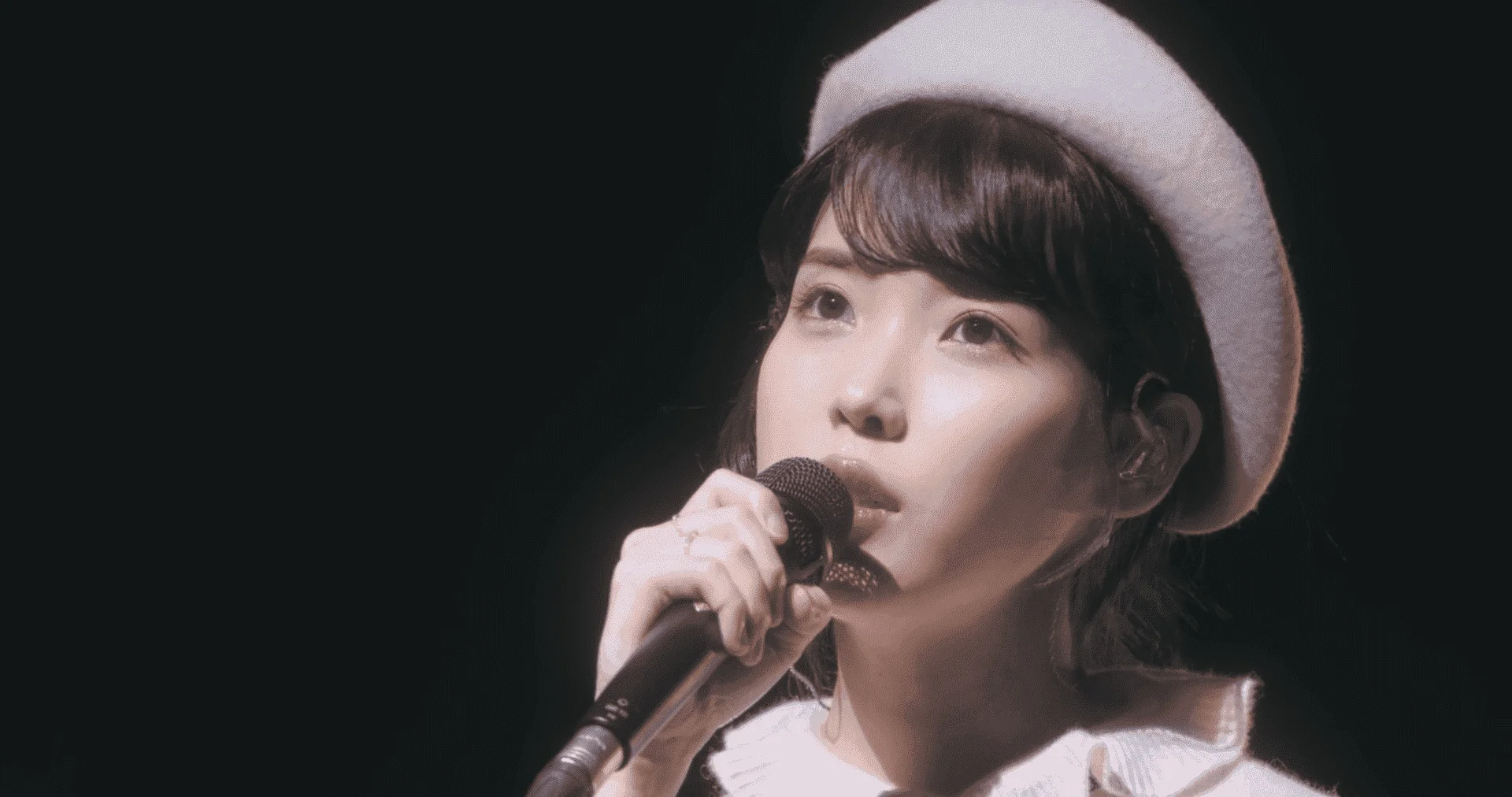 [DVD] IU Documentary 'Pieces: Winter of a 29-Year-Old' [MKV 1080p]