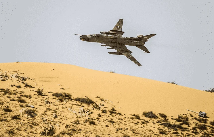 SYRIAN, RUSSIAN WARPLANES HIT ISIS TERRORISTS IN SUPPORT OF CENTRAL REGION OPERATION