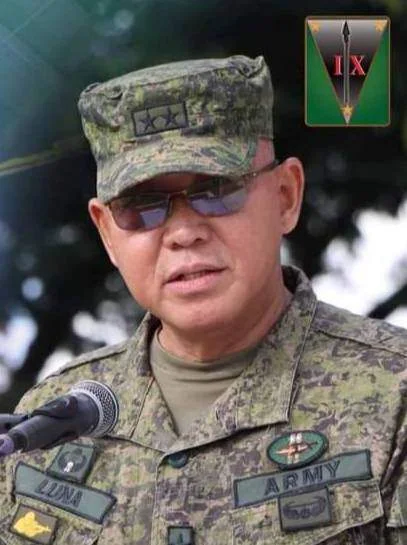6 Army soldiers dead, 8 hurt in freak' accident  military